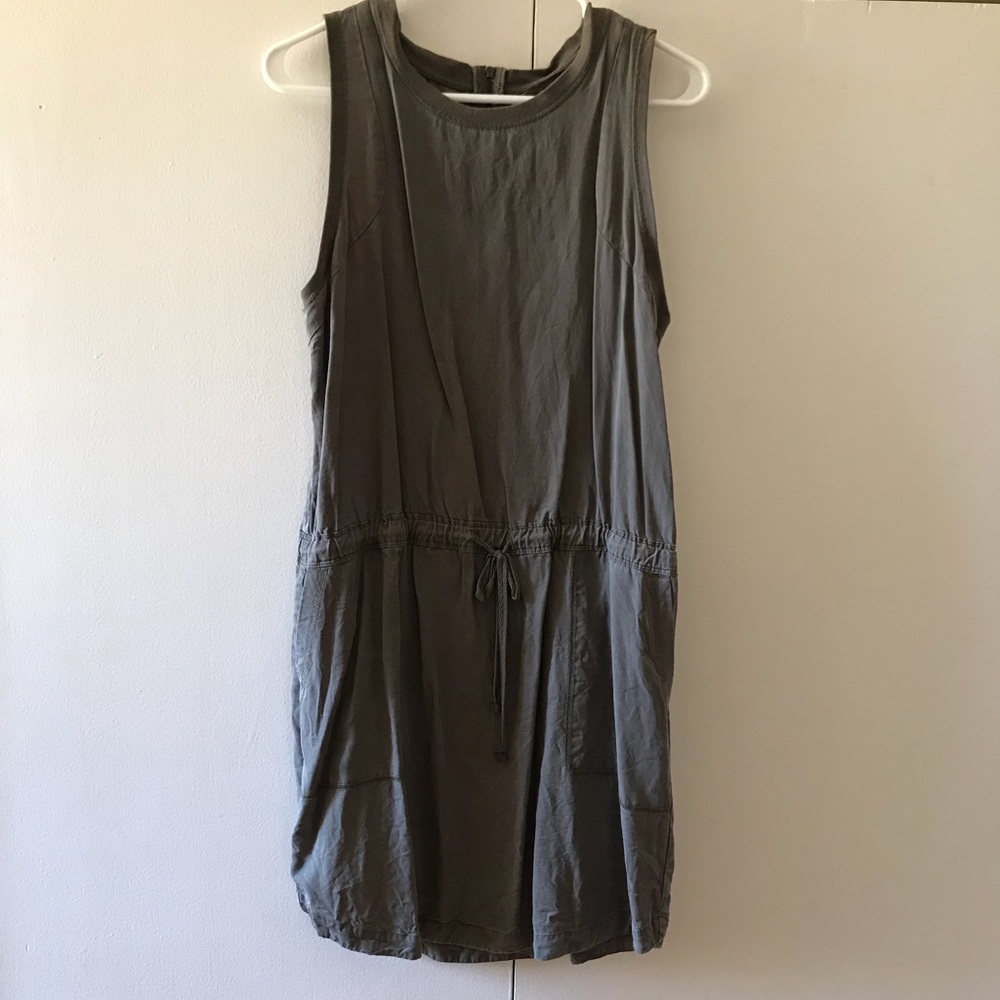 Lou & Grey Olive Green Casual Dress